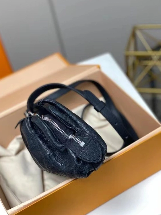 Cheap VUITTON POUCH SCALA MINI LOUIS 0820